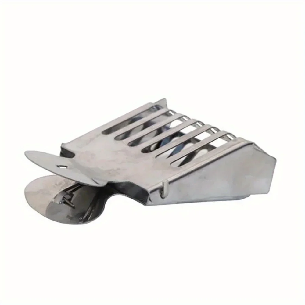 1PC Bee Queen Catcher Clip Stainless Steel Cage Beekeeping Equipment Tool Beekeeper Equip Isolation Room
1PC Bee Queen Catcher Clip Stainless Steel Cage Beekeeping Equipment Tool Beekeeper Equip Isolation Room