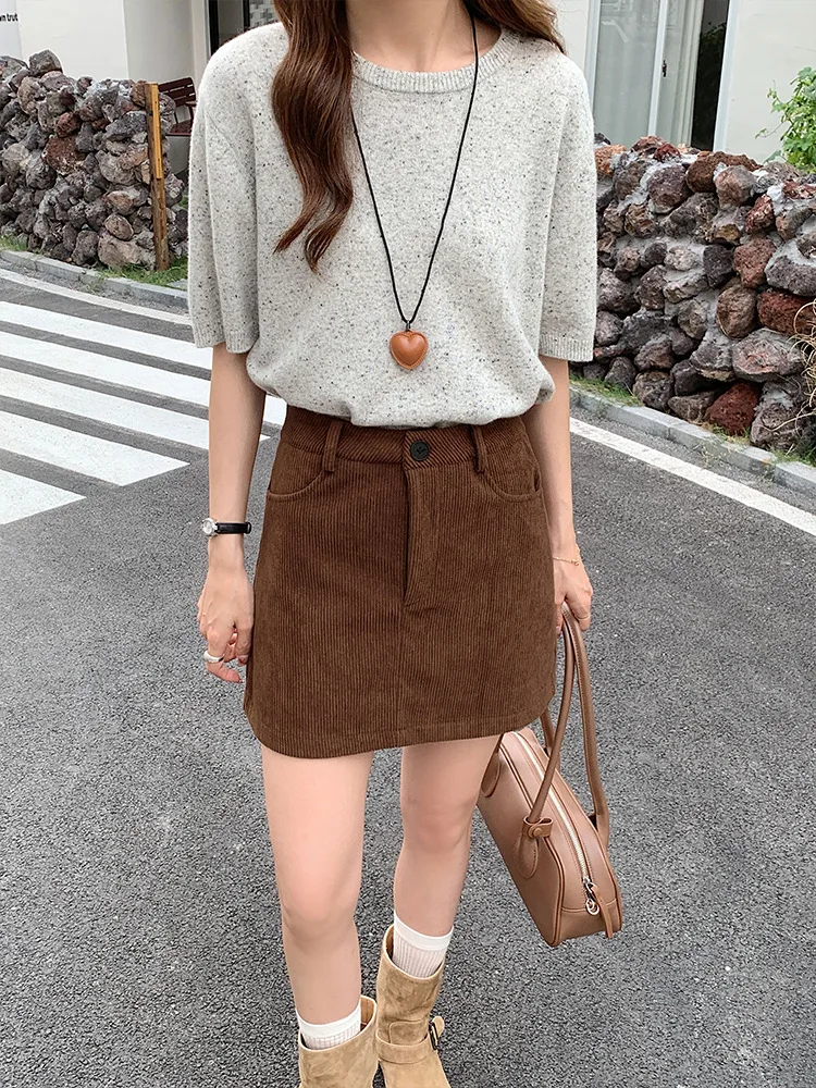 Облегающая юбка для женщин, зимняя, термо, асимметричная, в готическом стиле, панк, для ночного клуба, фестиваля, с металлическими заклепками и цепями, дерзкая, крутая, нейтральная
Облегающая юбка для женщин, зимняя, термо, асимметричная, в готическом стиле, панк, для ночного клуба, фестиваля, с металлическими заклепками и цепями, дерзкая, крутая, нейтральная