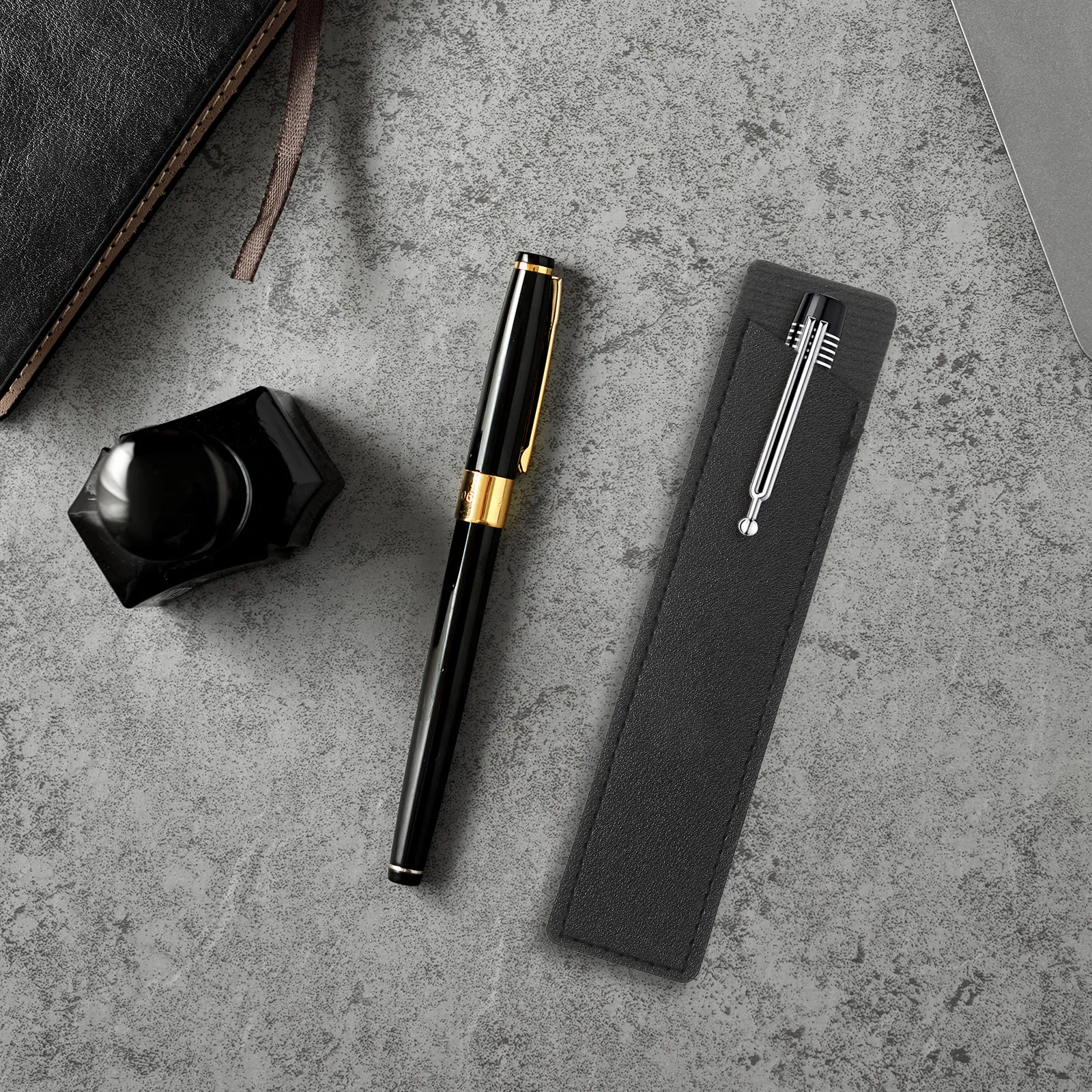 Набор из 10 стильных чехлов для ручек – функциональный пенал для хранения карандашей для медработников и офисного использования
Набор из 10 стильных чехлов для ручек – функциональный пенал для хранения карандашей для медработников и офисного использования