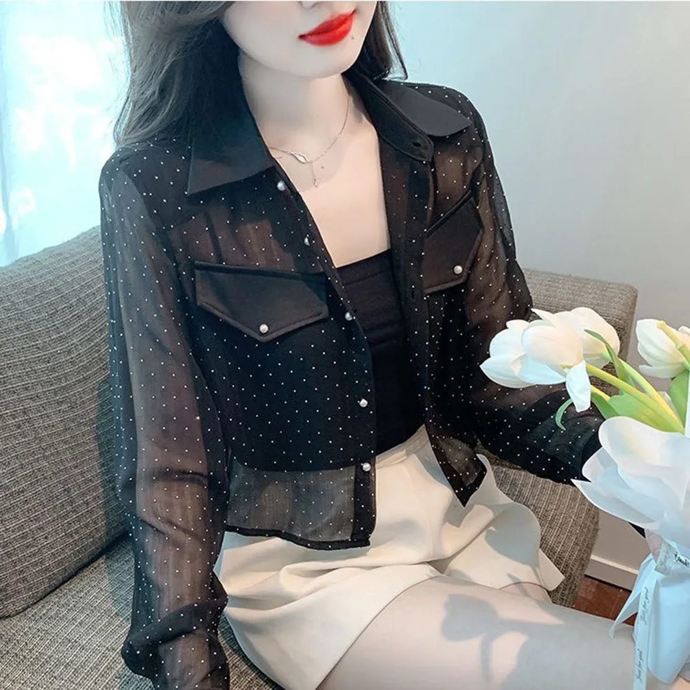 Hot Selling Woman Rhinestone Chiffon Sun Protection Shirt Lapel Loose Fit Short Style Long Sleeve Fashion Tops For Summer
Hot Selling Woman Rhinestone Chiffon Sun Protection Shirt Lapel Loose Fit Short Style Long Sleeve Fashion Tops For Summer