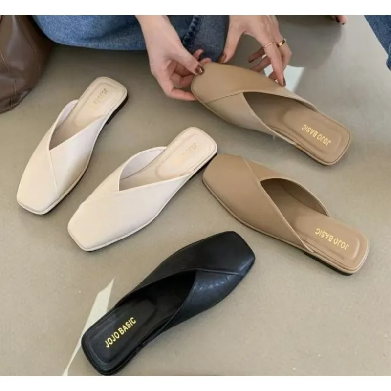 Designer Comfortable Women's Mules Shoes Flats Slippers Elegant Sandals Woman Fashion with Chic Point Hot Leather Summer
Designer Comfortable Women's Mules Shoes Flats Slippers Elegant Sandals Woman Fashion with Chic Point Hot Leather Summer