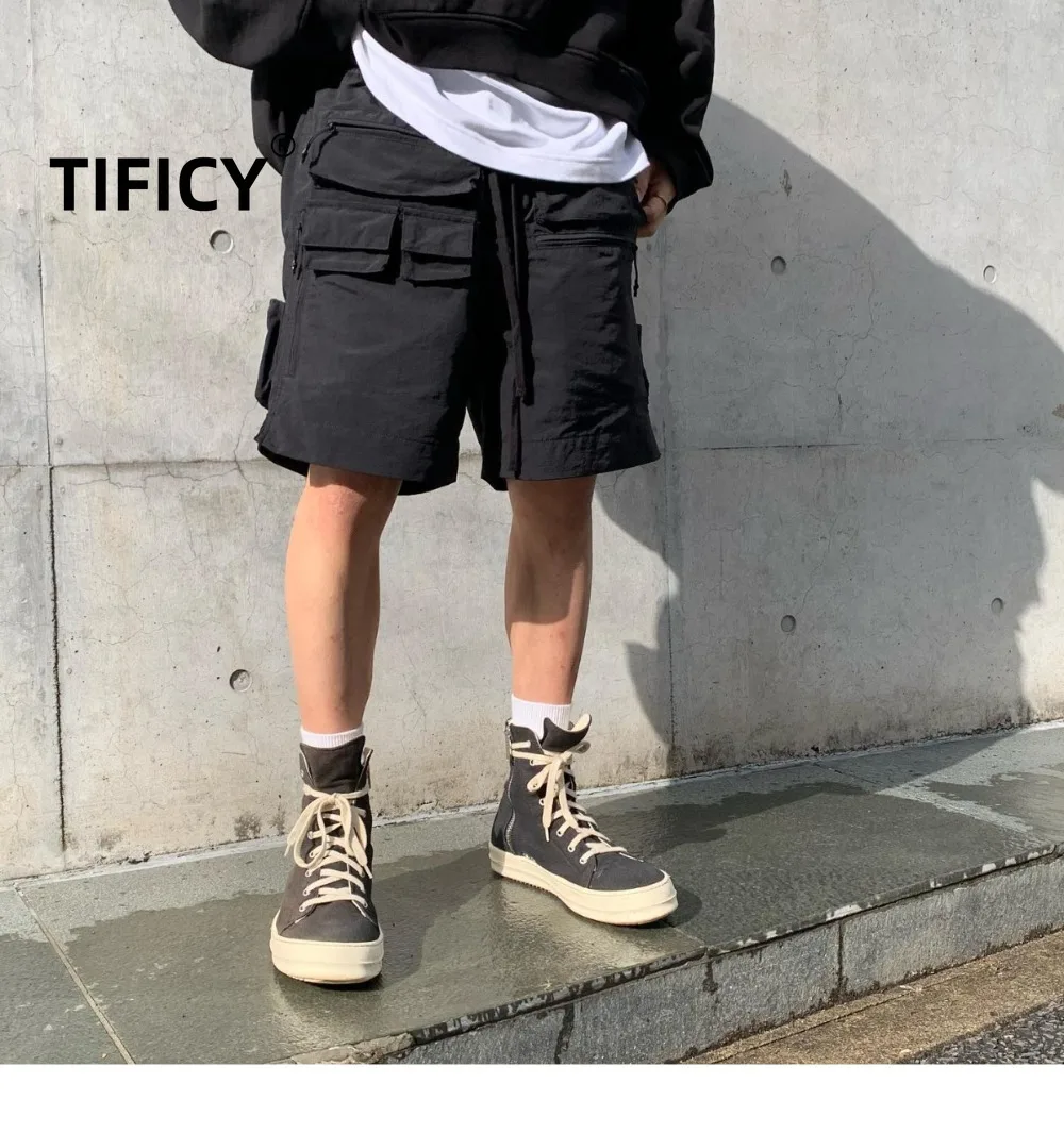 High Street Multi Pocket Functional Workwear Shorts Men's Summer Trendy Brand Loose Casual Five Quarter Streetwear Pants
High Street Multi Pocket Functional Workwear Shorts Men's Summer Trendy Brand Loose Casual Five Quarter Streetwear Pants