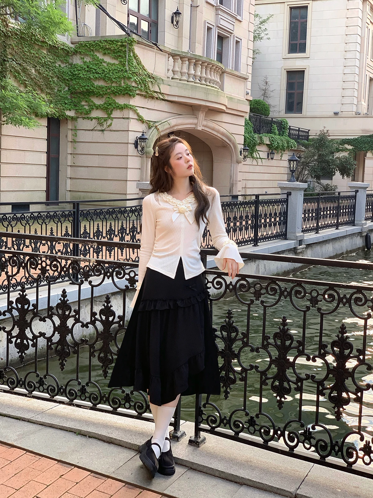 Black Asymmetrical A-Line Skirt Autumn Fashion plus Size Women's High Waist Polyester Cotton Blend Skirts for plus Size
Black Asymmetrical A-Line Skirt Autumn Fashion plus Size Women's High Waist Polyester Cotton Blend Skirts for plus Size