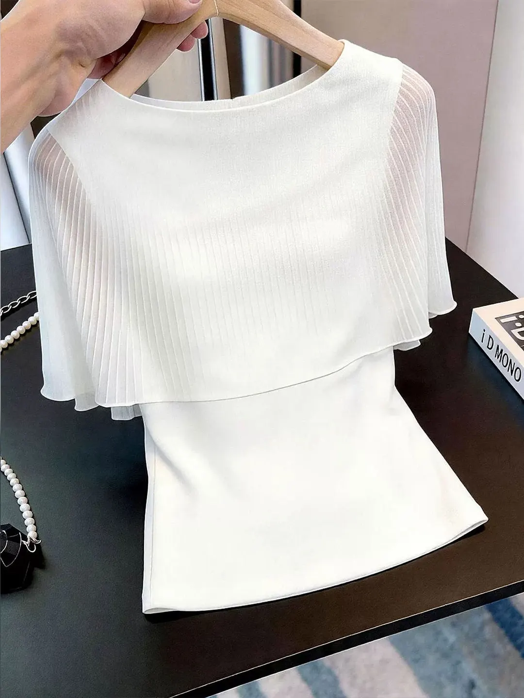 Commute Ready round Neck Cape Sleeveless Top Versatile Elegant Style Short Sleeve T-Shirt Korean Fashion Slim Fit Silk Blend
Commute Ready round Neck Cape Sleeveless Top Versatile Elegant Style Short Sleeve T-Shirt Korean Fashion Slim Fit Silk Blend