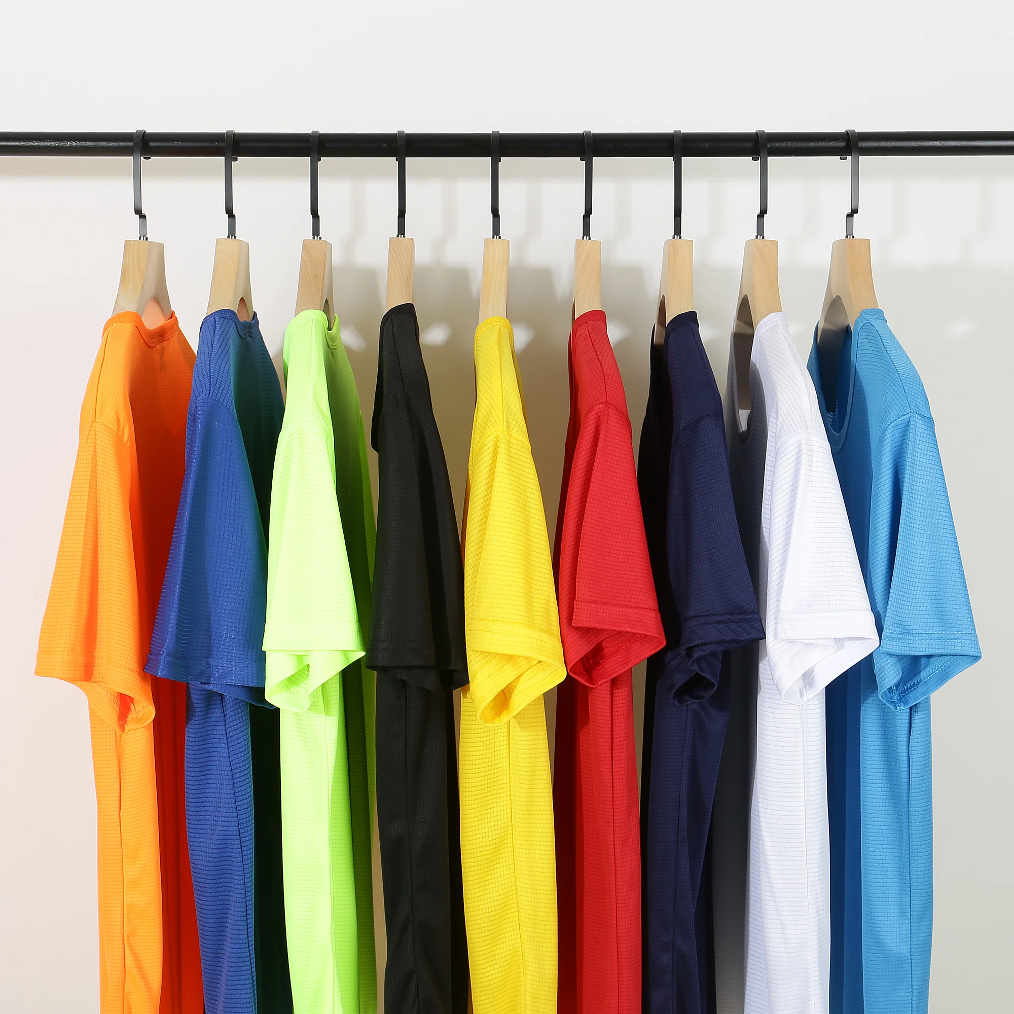 Summer Men's T-Shirt Quick Dry Polyester Short Sleeved shirts Top Small Checkered Round Neck Clothing Weight 115G
Summer Men's T-Shirt Quick Dry Polyester Short Sleeved shirts Top Small Checkered Round Neck Clothing Weight 115G
