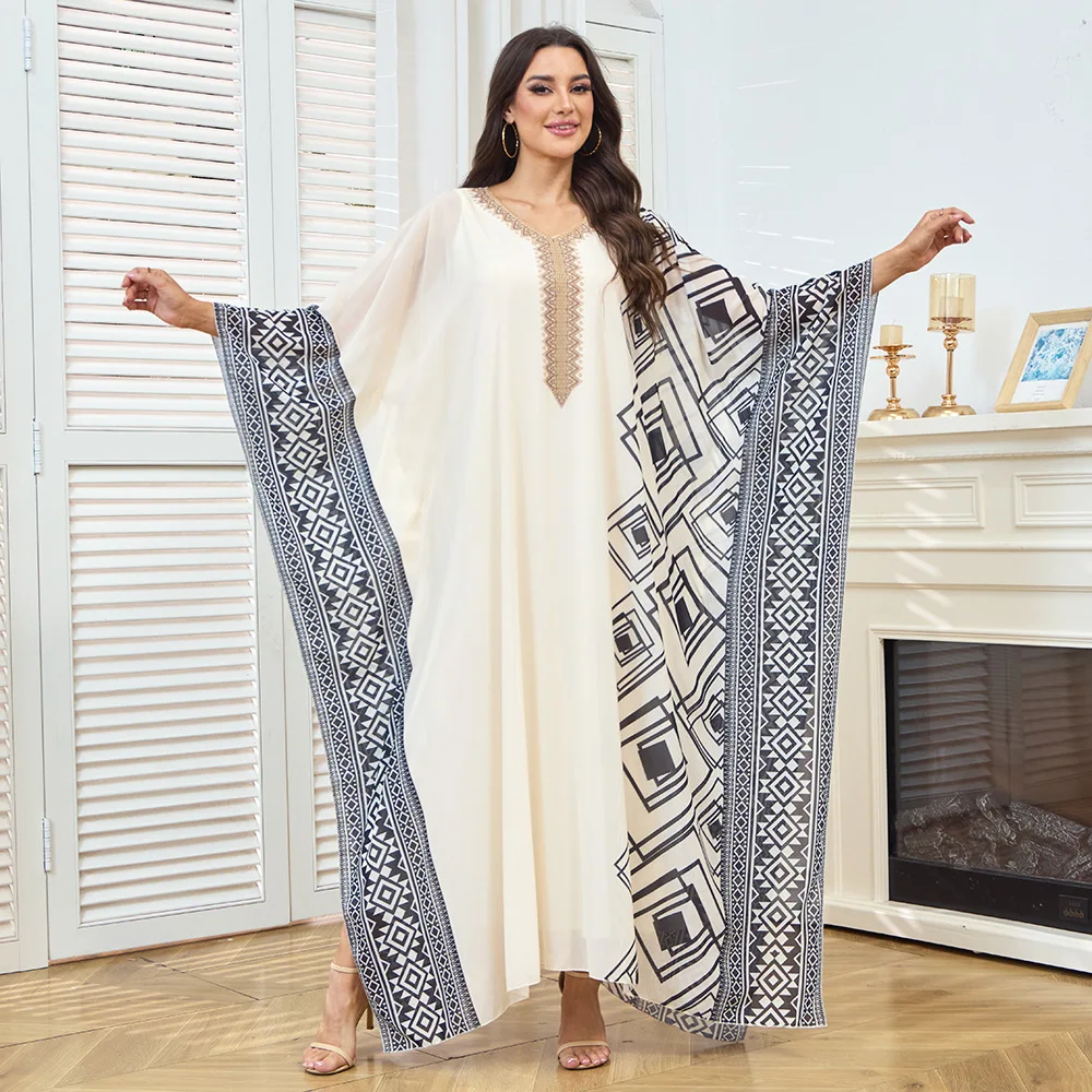 New Arabian Dubai Printed Dress, Fashionable Ethnic Style, Bat-sleeve Loose-fitting Large Hem Dress For Women Islam Elegant
New Arabian Dubai Printed Dress, Fashionable Ethnic Style, Bat-sleeve Loose-fitting Large Hem Dress For Women Islam Elegant