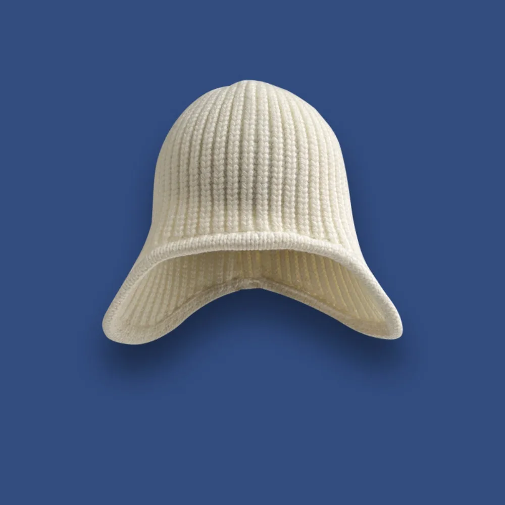 Повседневная универсальная зимняя вязаная шапка с защитой ушей, однотонная верхняя шапка, теплая морозостойкая летающая шапка для женщин
Повседневная универсальная зимняя вязаная шапка с защитой ушей, однотонная верхняя шапка, теплая морозостойкая летающая шапка для женщин