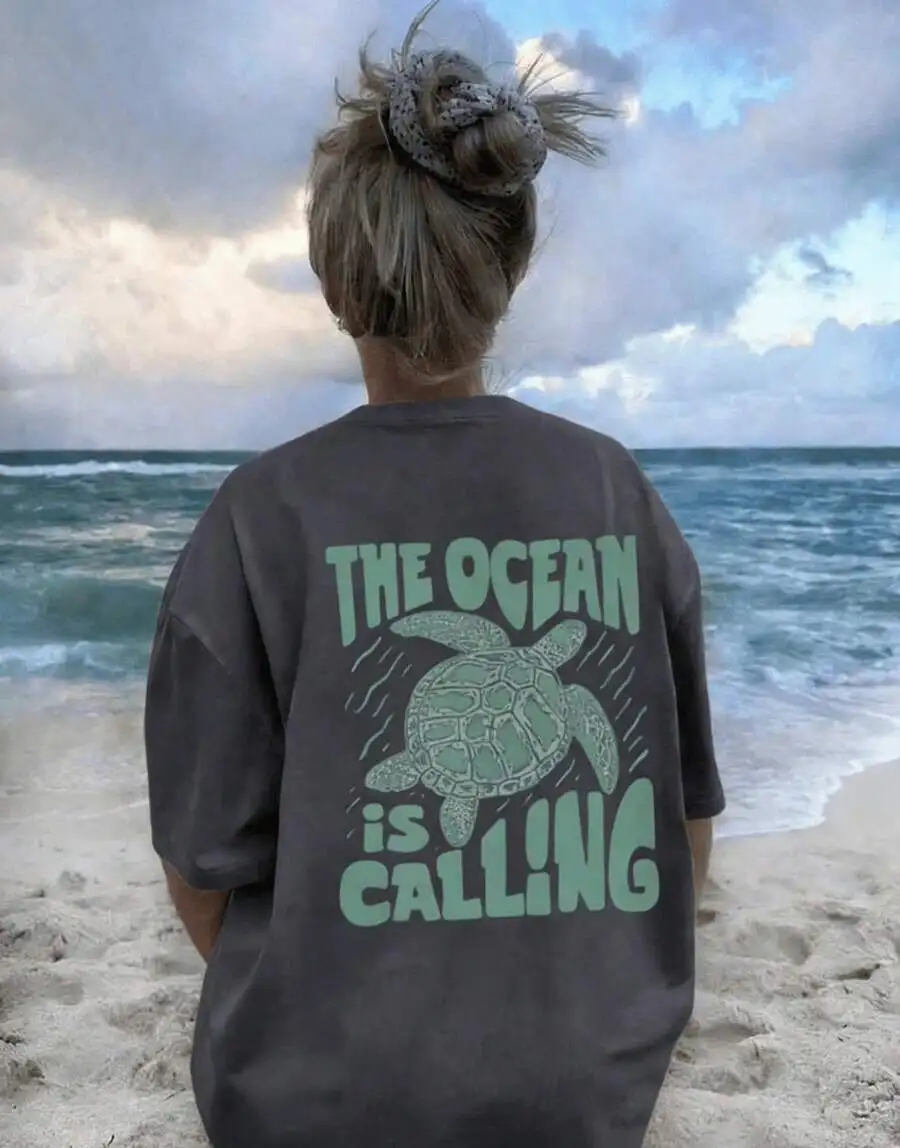 Plus Size Women Oversized Short Sleeve Crew Neck Graphic Tee Sea Turtle Print Coastal Beach Vacation Casual Summer Top
Plus Size Women Oversized Short Sleeve Crew Neck Graphic Tee Sea Turtle Print Coastal Beach Vacation Casual Summer Top