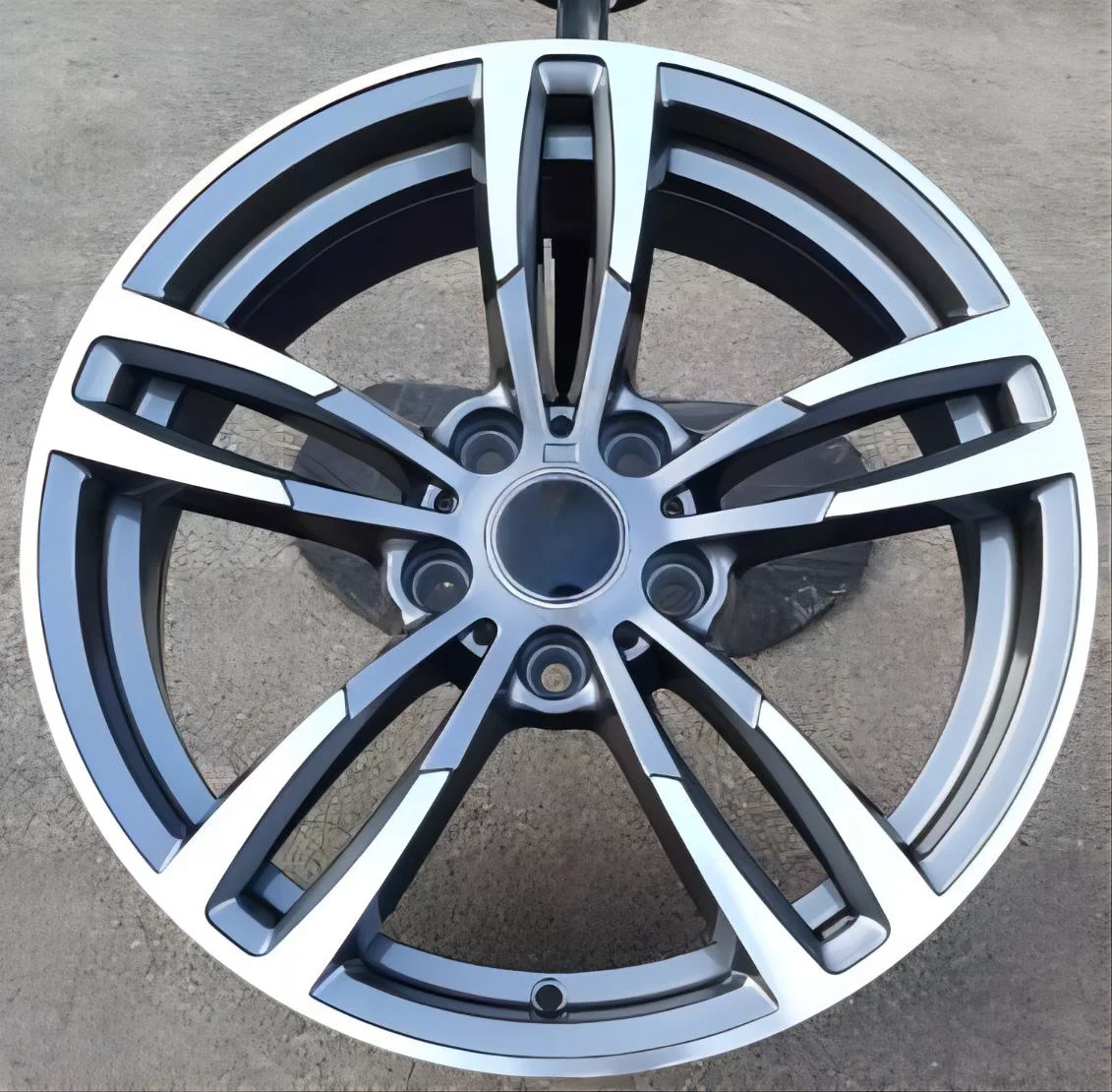 17 18 19 дюймов 5x112 автомобильные диски из сплава для BMW 5 7 8 серии 540 740 840 G11/G12 G14/G15/G16 G30/G31 F01/F02/F03/F04
17 18 19 дюймов 5x112 автомобильные диски из сплава для BMW 5 7 8 серии 540 740 840 G11/G12 G14/G15/G16 G30/G31 F01/F02/F03/F04