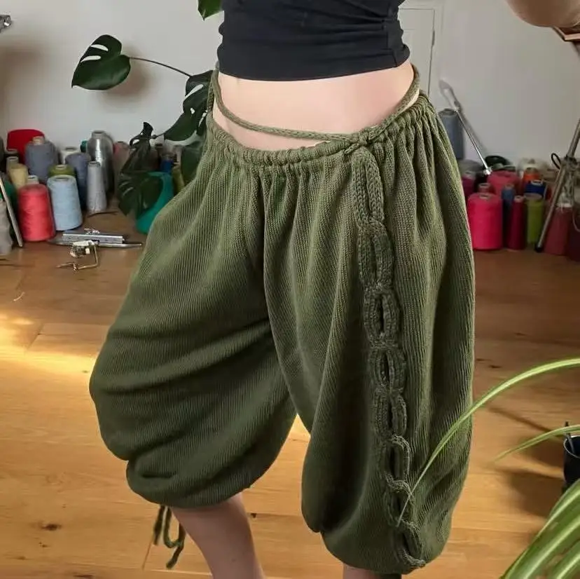 Summer new product with adjustable hems and curved blade style casual pants, retro and versatile, fashionable and slimming
Summer new product with adjustable hems and curved blade style casual pants, retro and versatile, fashionable and slimming