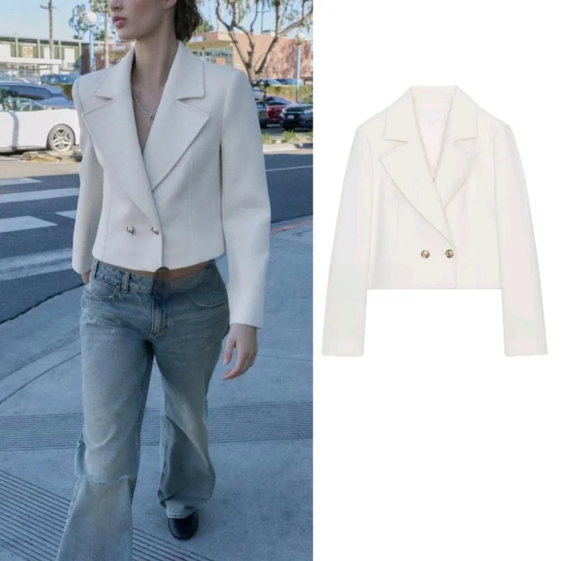 Новинка весенней коллекции: Женский деловой пиджак с длинными рукавами, отложным воротником, подплечниками и двубортной застежкой
Новинка весенней коллекции: Женский деловой пиджак с длинными рукавами, отложным воротником, подплечниками и двубортной застежкой