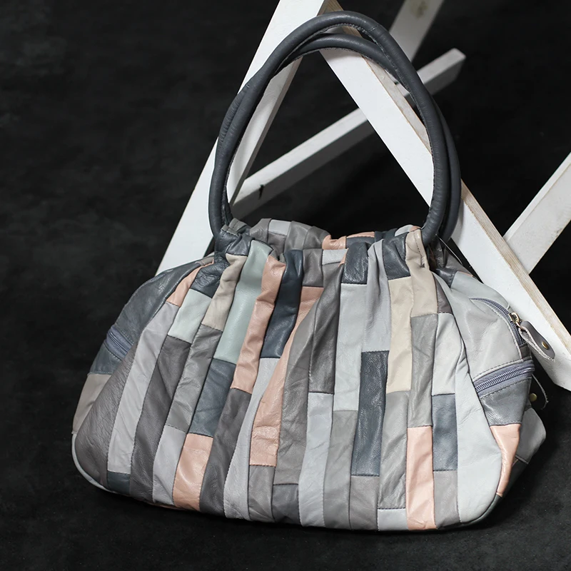 Ele Soft Pure Leather Women's Bag Casual Contrast Color Large Capaci Handbag oulder Bag Underarm Bag Faionable Euro...
Ele Soft Pure Leather Women's Bag Casual Contrast Color Large Capaci Handbag oulder Bag Underarm Bag Faionable Euro...