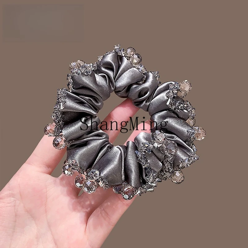 PYH new high-end light amethyst hair band, atmosphere tied high ponytail plate ball head hair rope, exquisite style
PYH new high-end light amethyst hair band, atmosphere tied high ponytail plate ball head hair rope, exquisite style