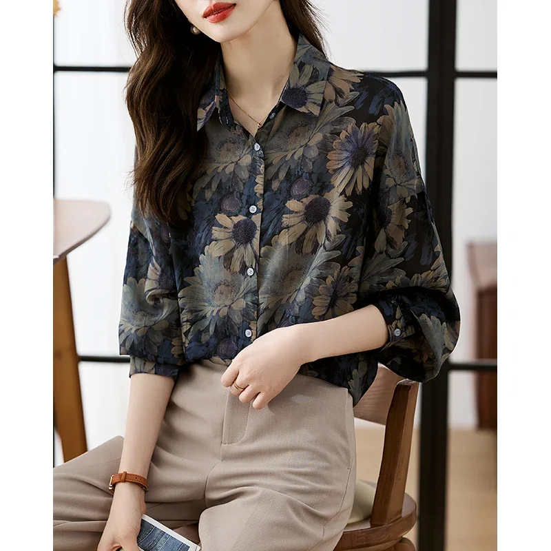 casual loose Women's Blusa Mujer for Spring Autumn Fashion Trendy Print Ladies' Button-Down Shirt for Work and Casual
casual loose Women's Blusa Mujer for Spring Autumn Fashion Trendy Print Ladies' Button-Down Shirt for Work and Casual