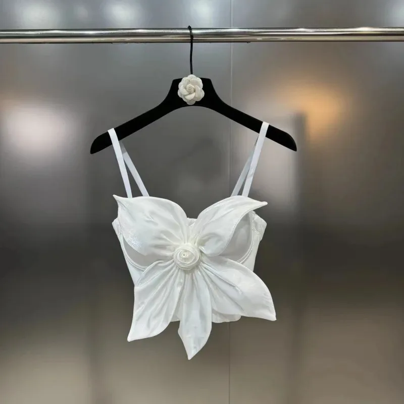 BORVEMAYS Big Flower Decorate Tank Tops Temperament Elegant Sleeveless Simple Summer New Slim Vest WZ8627
BORVEMAYS Big Flower Decorate Tank Tops Temperament Elegant Sleeveless Simple Summer New Slim Vest WZ8627