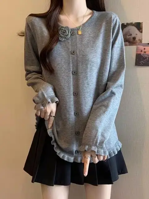 Свободный вязаный свитер с цветочным принтом, женский зимний модный деревянный цветочный дизайн, удобный крой, длинный круглый топ свека Ne
Свободный вязаный свитер с цветочным принтом, женский зимний модный деревянный цветочный дизайн, удобный крой, длинный круглый топ свека Ne