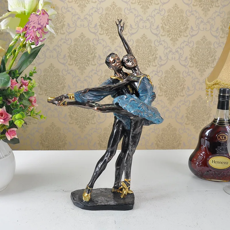 Vintage Ballet Lovers Sculpture Handmade Resin Ballerina Statue Dancer Decoration Art and Craft Present Ornament Furnishing
Vintage Ballet Lovers Sculpture Handmade Resin Ballerina Statue Dancer Decoration Art and Craft Present Ornament Furnishing