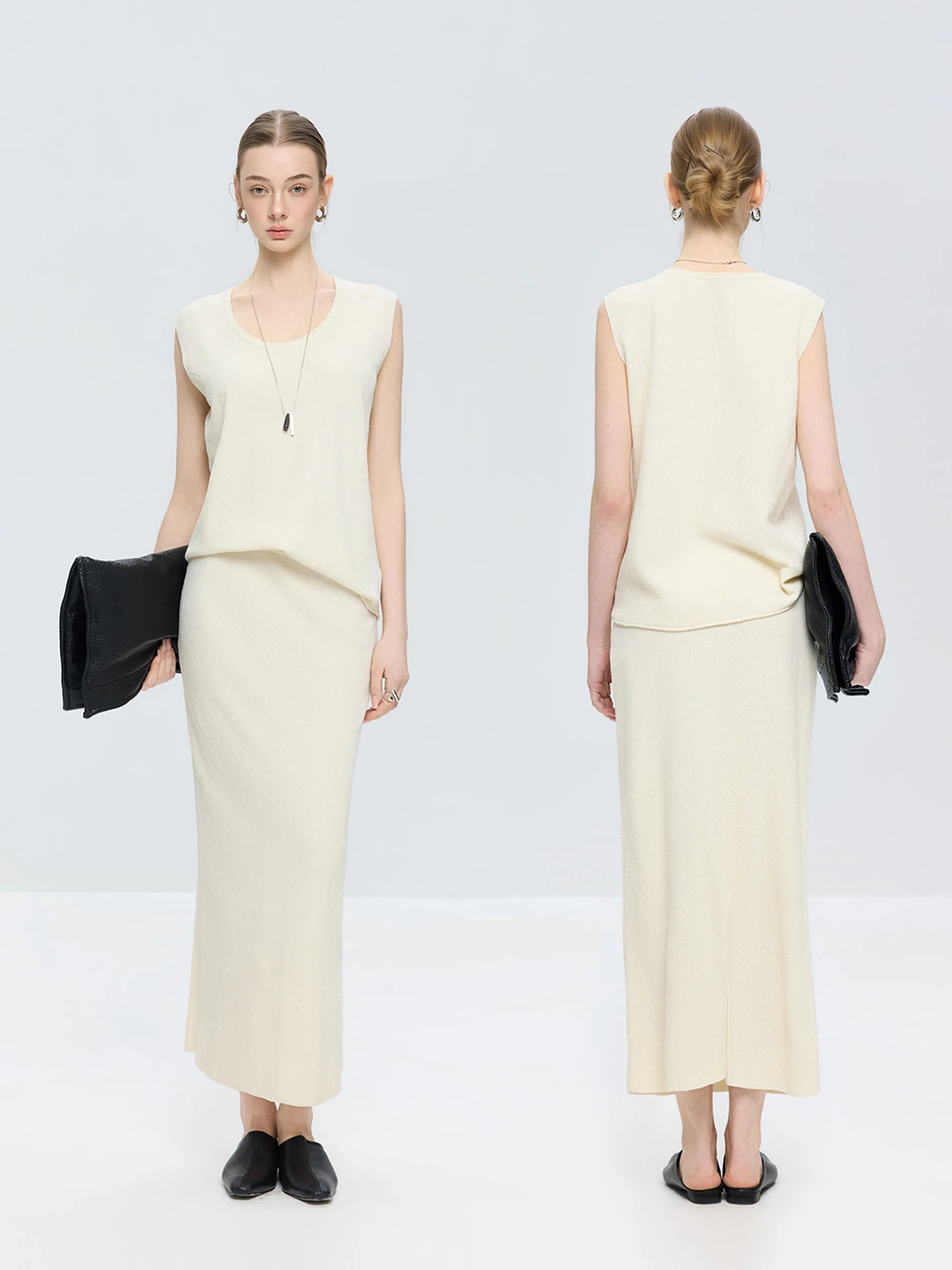 Дышащий легкий трикотажный комплект LUR: женский летний модный костюм-двойка с высокой талией, круглым вырезом и свободным кроем из комфортного ацетата
Дышащий легкий трикотажный комплект LUR: женский летний модный костюм-двойка с высокой талией, круглым вырезом и свободным кроем из комфортного ацетата