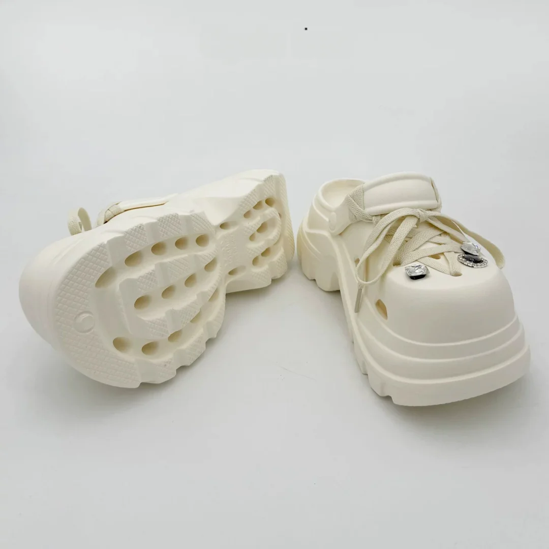 2026 New Lace Up Integrated Clogs Women Thick Sole Height Increasing Non Slip Outerwear Summer Casual Slippers
2026 New Lace Up Integrated Clogs Women Thick Sole Height Increasing Non Slip Outerwear Summer Casual Slippers