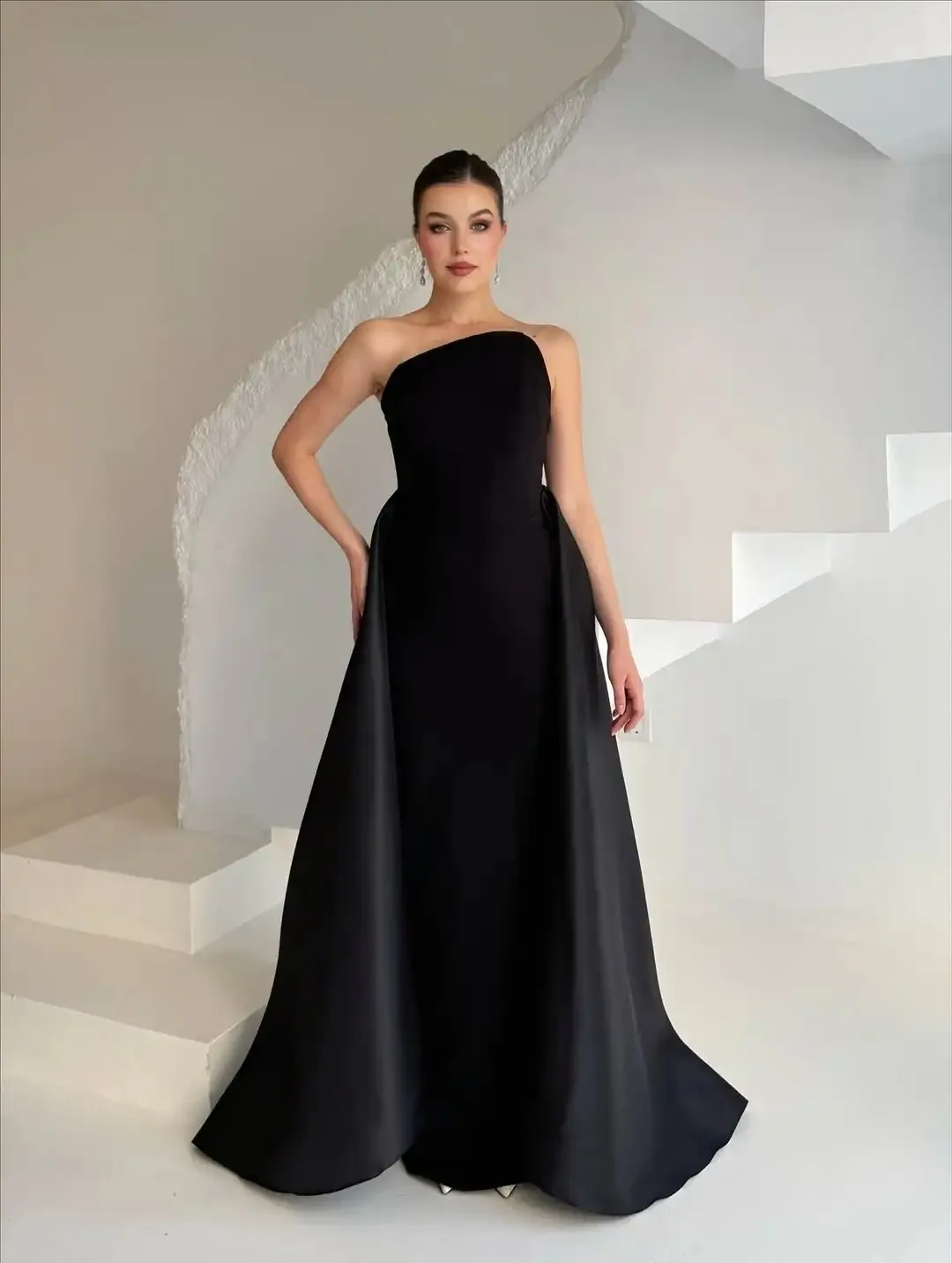 Enchant индивидуальное сексуальное черное платье для выпускного вечера без бретелек с открытой спиной, свадебное вечернее платье длиной до пола, платья для особых случаев
Enchant индивидуальное сексуальное черное платье для выпускного вечера без бретелек с открытой спиной, свадебное вечернее платье длиной до пола, платья для особых случаев