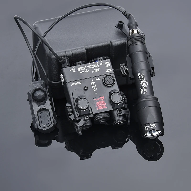Tactical Metal DBAL A2 Red Green IR Laser + M300 M600 SF Flashlight + AXON Dual Control Switch Airsoft Hunting Lamp Weapon1 Gear
Tactical Metal DBAL A2 Red Green IR Laser + M300 M600 SF Flashlight + AXON Dual Control Switch Airsoft Hunting Lamp Weapon1 Gear