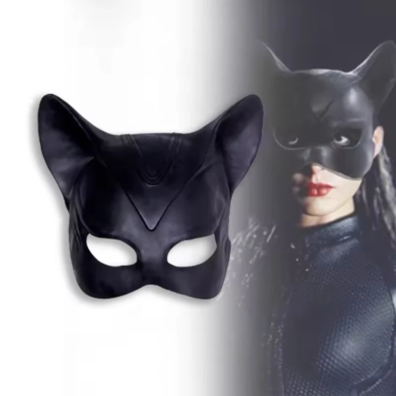 Сексуальная маска кошки Селины Кайл, латексная маска для косплея, костюм супергероя, черная маска на пол лица, аксессуары для Хэллоуина, реквизит для вечеринок
Сексуальная маска кошки Селины Кайл, латексная маска для косплея, костюм супергероя, черная маска на пол лица, аксессуары для Хэллоуина, реквизит для вечеринок