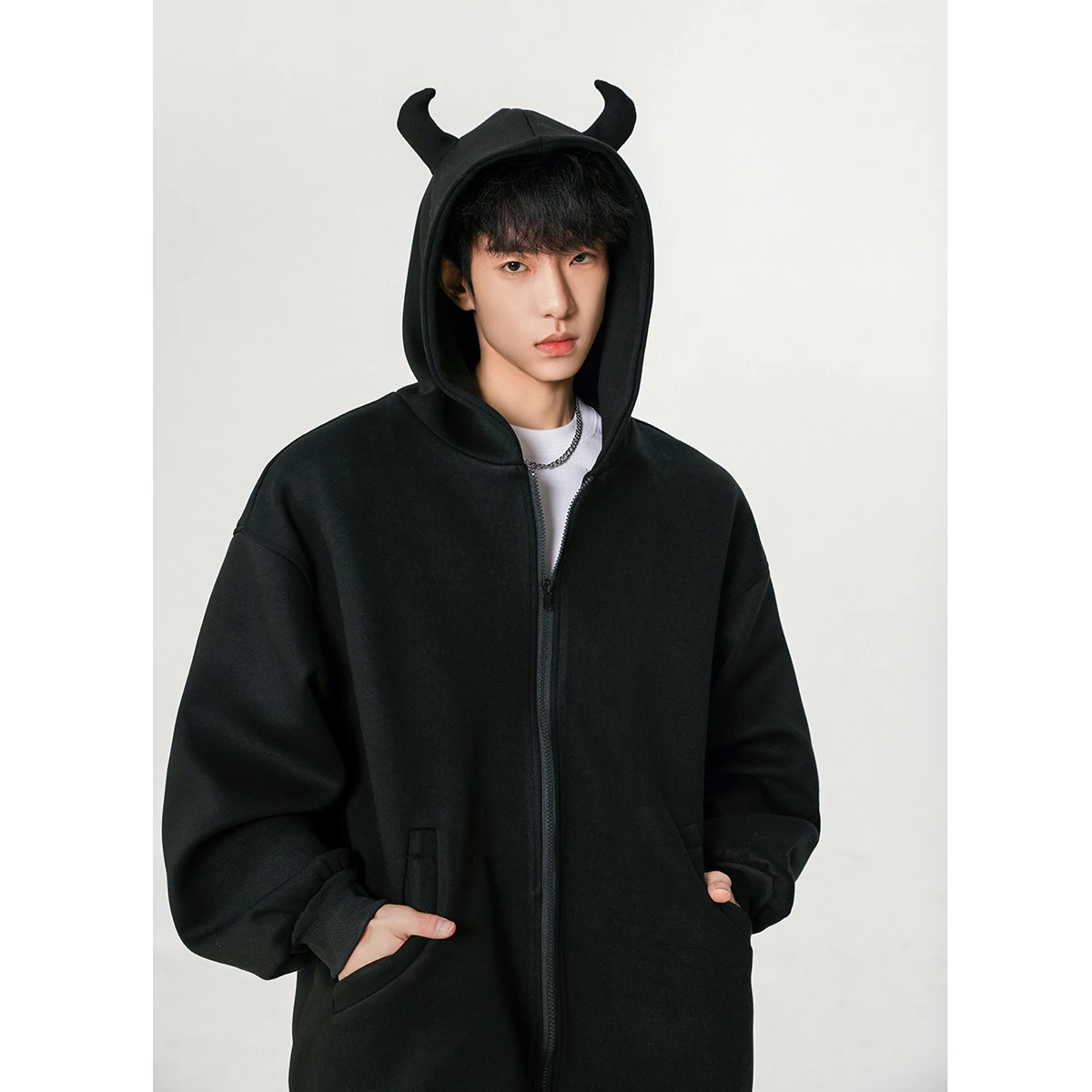 American Sle Bla Hoodie Cardigan Men's Spring Autumn Cleanfit High End Feeling Jaet Coat Loose Fit No Ironing Required
American Sle Bla Hoodie Cardigan Men's Spring Autumn Cleanfit High End Feeling Jaet Coat Loose Fit No Ironing Required