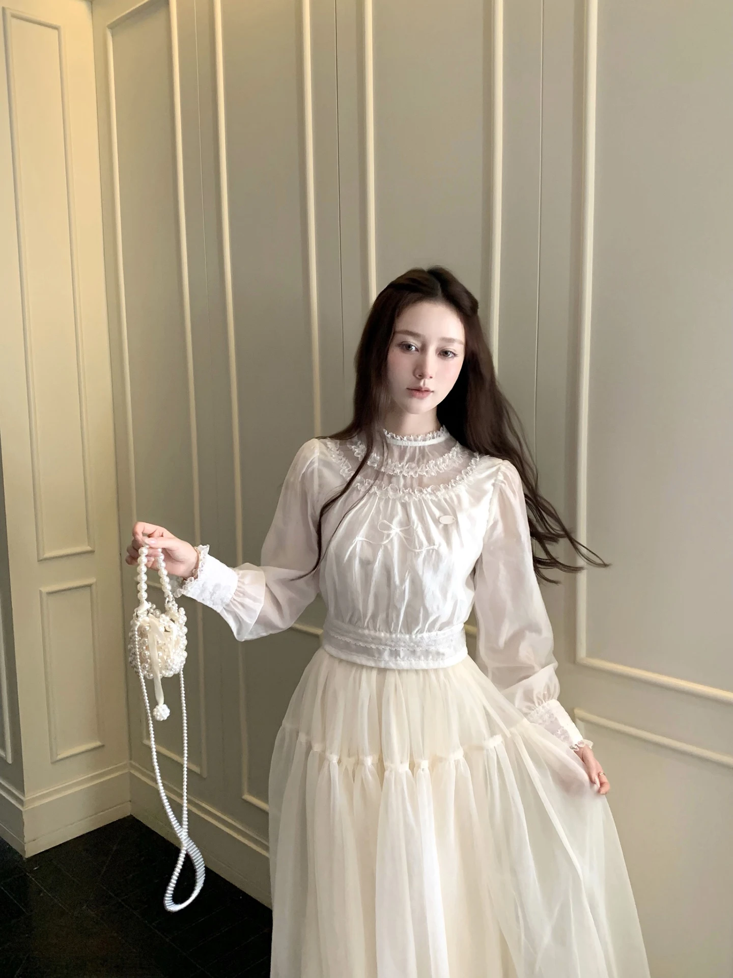 Женский комплект Peacola: топ с вышивкой и юбка прямого кроя, осенний, универсальный, с длинными рукавами
Женский комплект Peacola: топ с вышивкой и юбка прямого кроя, осенний, универсальный, с длинными рукавами