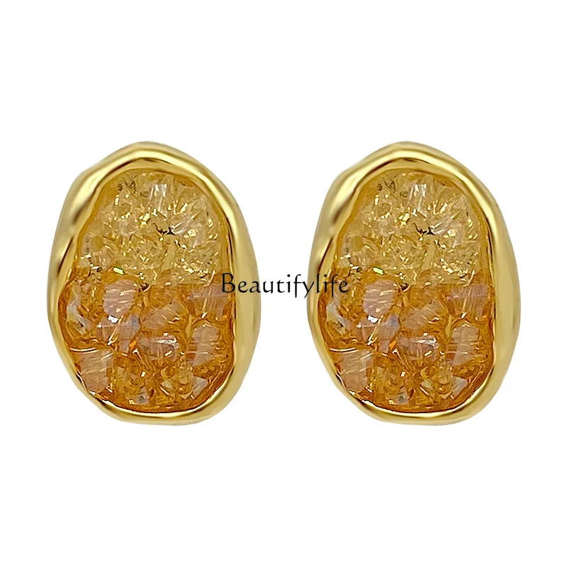 Irregular gradual change crystal stud earrings retro fashion high sense earrings
Irregular gradual change crystal stud earrings retro fashion high sense earrings