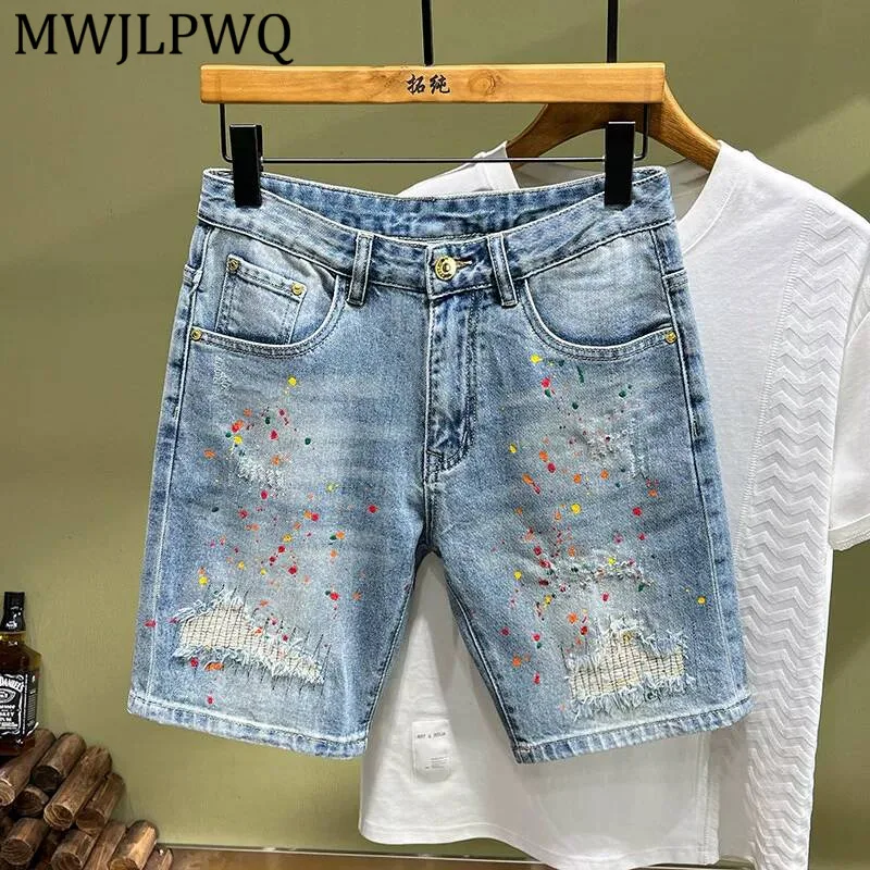 MWJLPWQ Summer Distressed Denim Shorts For Men Trendy Spray-Painted Ink Splatter Stretchy Trendy Mid-Length Casual Pants 16356
MWJLPWQ Summer Distressed Denim Shorts For Men Trendy Spray-Painted Ink Splatter Stretchy Trendy Mid-Length Casual Pants 16356