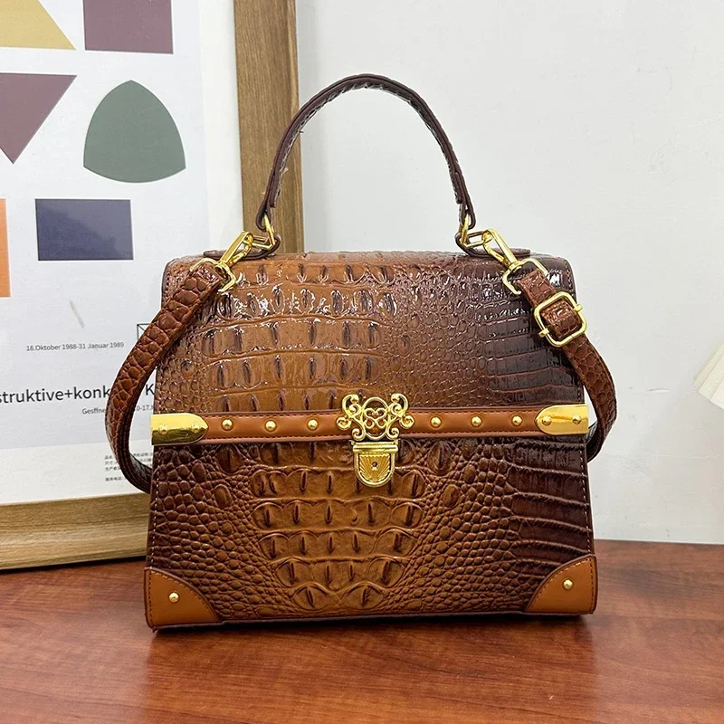 Designer Small Square Bag For Women Top Brand Shoulder Designer Handbag Classic Bag Femme Crocodile Pattern Crossbody Bag
Designer Small Square Bag For Women Top Brand Shoulder Designer Handbag Classic Bag Femme Crocodile Pattern Crossbody Bag