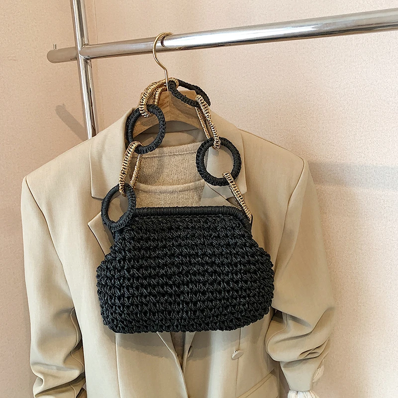Bohemian Retro Straw Woven Kiss Lock Clutch Bag for Women Trendy Large Circle Ring Chain Handbag Summer Beach Vacation Crossbody
Bohemian Retro Straw Woven Kiss Lock Clutch Bag for Women Trendy Large Circle Ring Chain Handbag Summer Beach Vacation Crossbody