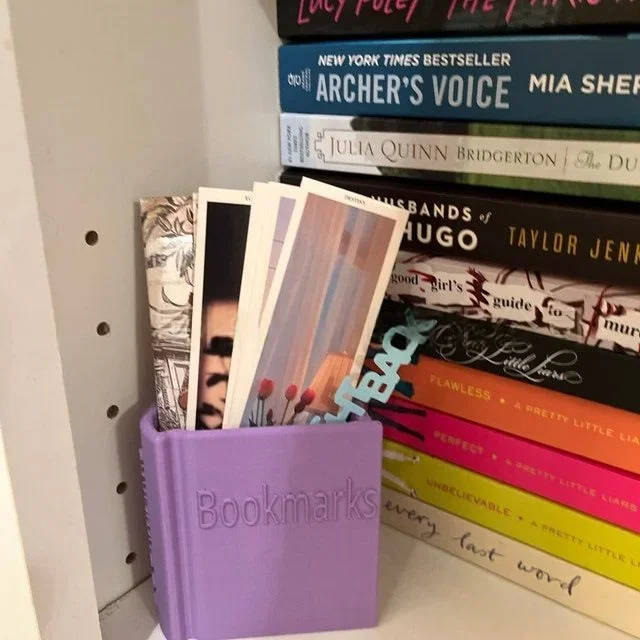 3d печатный держатель для закладок в форме книги, персонализированный прочный держатель для закладок для домашнего офиса, портативный ящик для хранения закладок
3d печатный держатель для закладок в форме книги, персонализированный прочный держатель для закладок для домашнего офиса, портативный ящик для хранения закладок