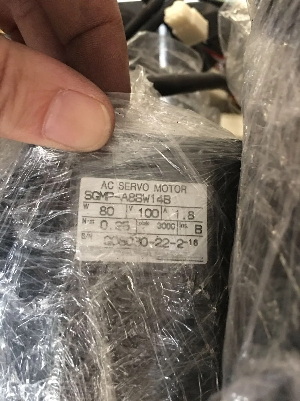Серводвигатель SGMP-A8BW14B, хорошо работает, гарантия 3 месяца, быстрая доставка
Серводвигатель SGMP-A8BW14B, хорошо работает, гарантия 3 месяца, быстрая доставка