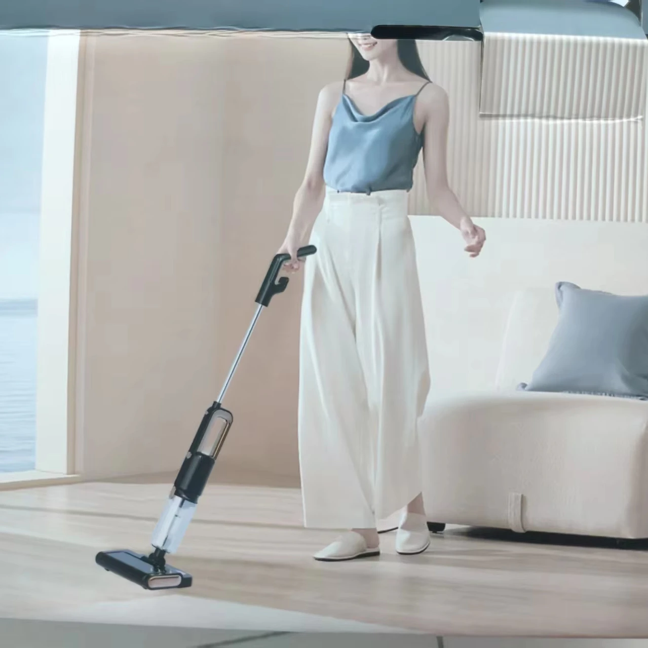 Lightweight Wireless Handheld Vacuum Cleaner Large Suction Carpet Cat Hair Pet Cleaning All-in-One Home Appliance
Lightweight Wireless Handheld Vacuum Cleaner Large Suction Carpet Cat Hair Pet Cleaning All-in-One Home Appliance