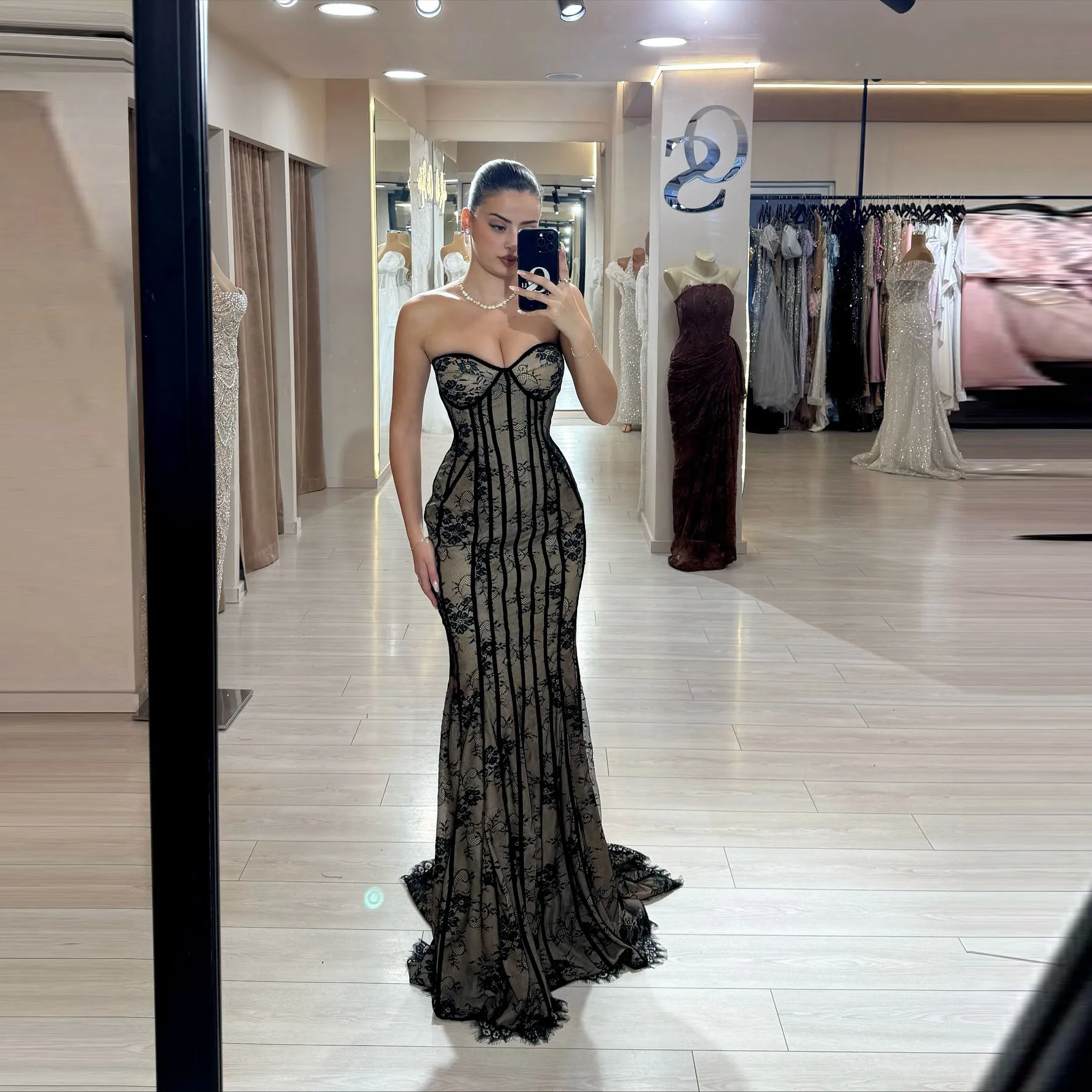 Black Lace Strapless Mermaid Evening Gown – Elegant Party Prom & Wedding Dress, Summer Evening Dress, Lace Dressing Gowns 2026
Black Lace Strapless Mermaid Evening Gown – Elegant Party Prom & Wedding Dress, Summer Evening Dress, Lace Dressing Gowns 2026