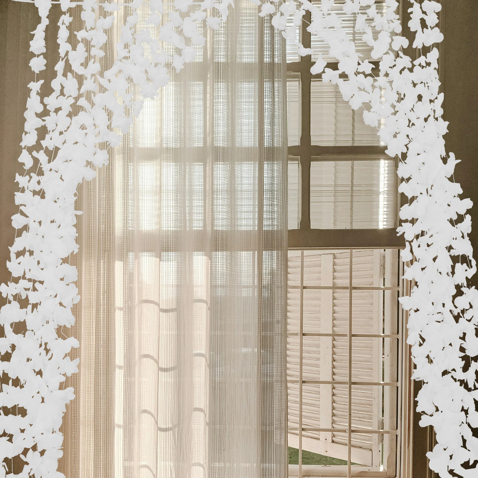 White Flower Backdrop Wedding Decor Floral Wall Flowers Beaded Curtain Elegant Stage Background Outdoor Indoor Party Hawaiian
White Flower Backdrop Wedding Decor Floral Wall Flowers Beaded Curtain Elegant Stage Background Outdoor Indoor Party Hawaiian