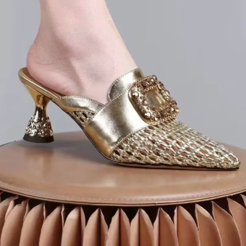 2026 Summer New Women's Pointed Closed Toe Weaving Style Hollow Out Breathable Slippers Women Solid Color Fashionable Sandals
2026 Summer New Women's Pointed Closed Toe Weaving Style Hollow Out Breathable Slippers Women Solid Color Fashionable Sandals