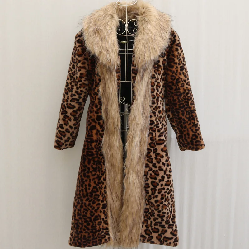 Women New Loose Comfortable Round Collar Warm Coat Commuting Slim Mid-length Fox Hair Eco Leopard Mink Hair Large Hair Collar
Women New Loose Comfortable Round Collar Warm Coat Commuting Slim Mid-length Fox Hair Eco Leopard Mink Hair Large Hair Collar