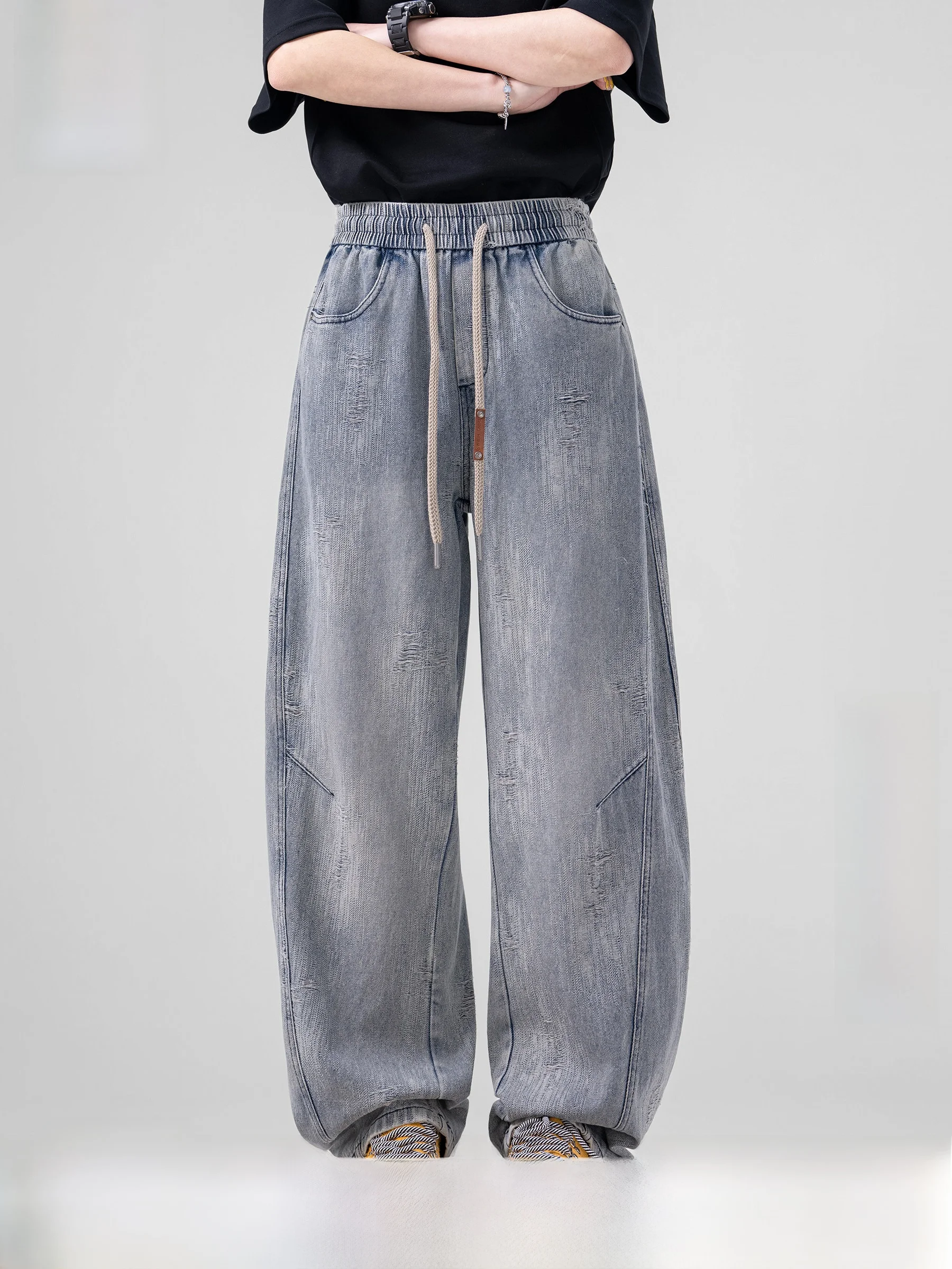 AOGZ American Style Wide Leg Jeans Men's Loose Casual Straight Leg Long Pants Water Washed Cotton Blend Youth Trend
AOGZ American Style Wide Leg Jeans Men's Loose Casual Straight Leg Long Pants Water Washed Cotton Blend Youth Trend