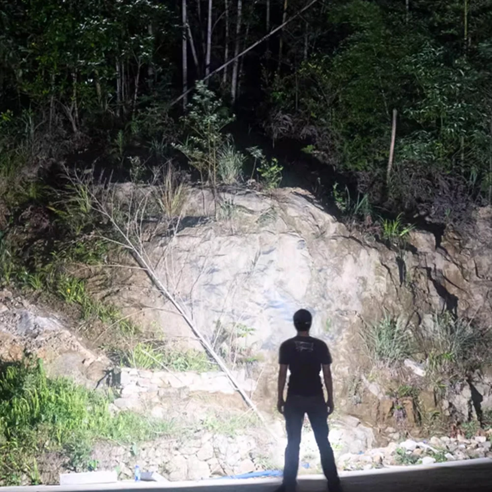 COB LED Outdoor Head Lamp Motion Sensor Head Mounted Flashlight USB Charging Powerful Headlight Torch for Outdoor Night Fishing
COB LED Outdoor Head Lamp Motion Sensor Head Mounted Flashlight USB Charging Powerful Headlight Torch for Outdoor Night Fishing