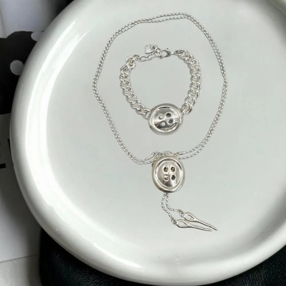 2026 Spain Exquisite and Elegant Silver Button Bracelet Necklace Jewelry Two Piece Surprise Gift Set
2026 Spain Exquisite and Elegant Silver Button Bracelet Necklace Jewelry Two Piece Surprise Gift Set