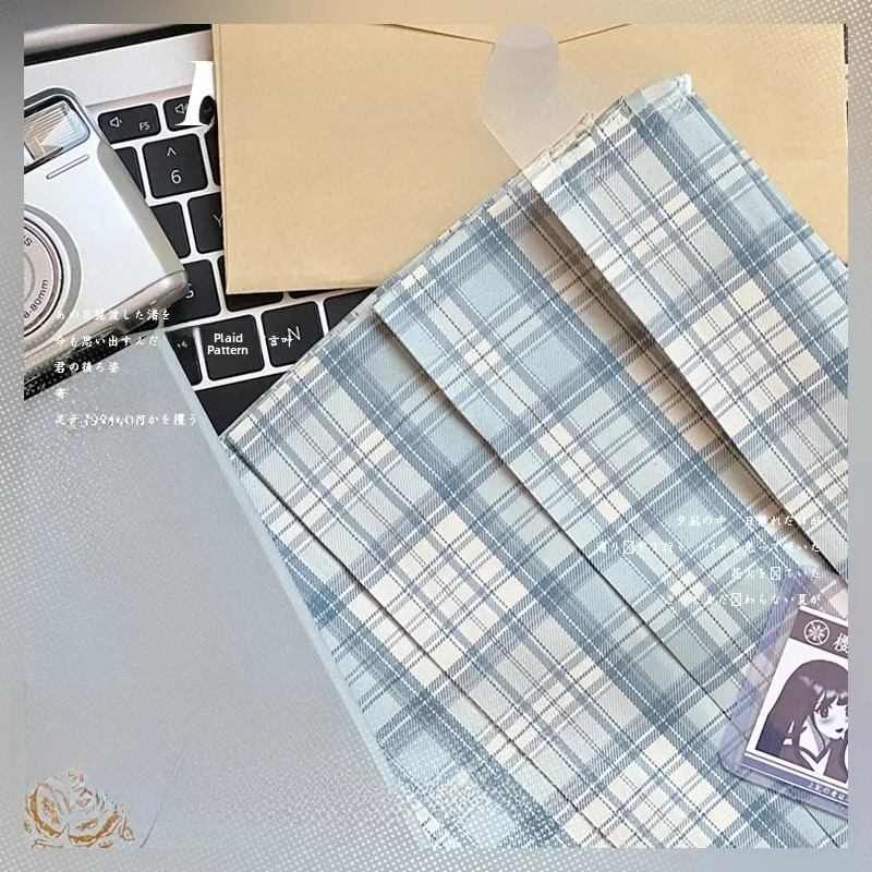 Клетчатая юбка GengDouS с множеством галстуков-бабочек. Студенческий orm. Весна 2023. Женский модный комплект. Спецодежда. Школьный комплект.
Клетчатая юбка GengDouS с множеством галстуков-бабочек. Студенческий orm. Весна 2023. Женский модный комплект. Спецодежда. Школьный комплект.