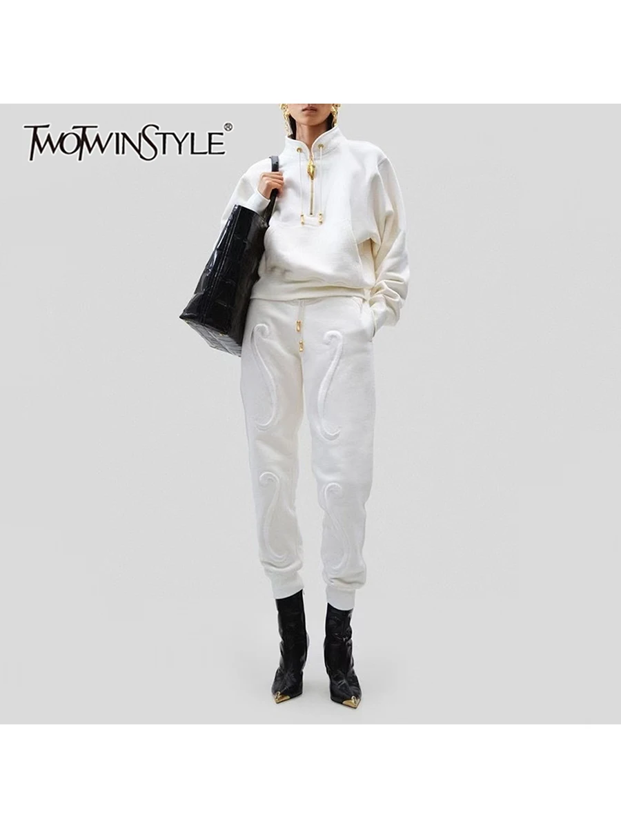 TWOTWINSTYLE Solid Casual Two Piece Sets for Women Stand Neck Long Sleeves Spliced Zipper Top High Waist Pant Set Female Fashion
TWOTWINSTYLE Solid Casual Two Piece Sets for Women Stand Neck Long Sleeves Spliced Zipper Top High Waist Pant Set Female Fashion