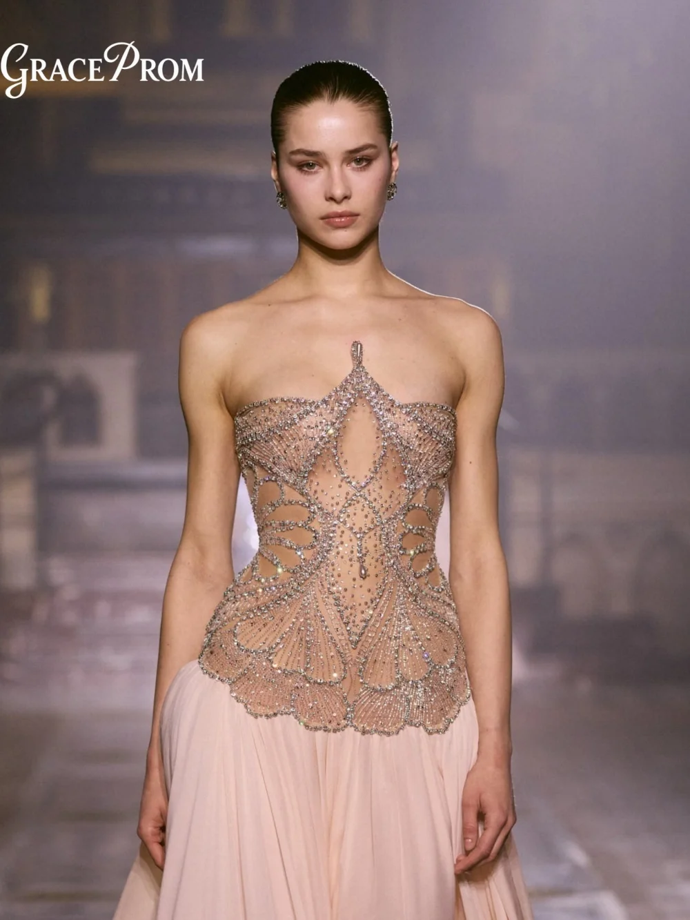 Dazzling Crystal Bodice Party Dress Strapless Sheer Corset Blush Pink Chiffon Glamorous Evening Gown Wedding Guests فساتين سهرة
Dazzling Crystal Bodice Party Dress Strapless Sheer Corset Blush Pink Chiffon Glamorous Evening Gown Wedding Guests فساتين سهرة