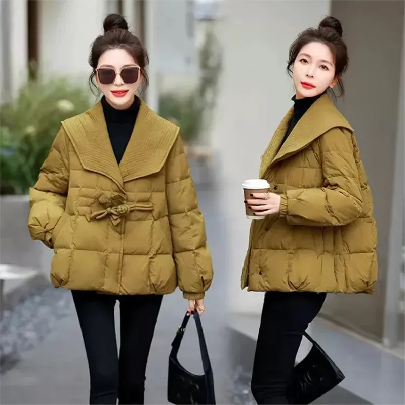 2026 New Fashion Women Short Down Cotton Jacket Winter Parkas Loose Female Big Lapel Padded Coat Elegant Ladies Outerwear T1564
2026 New Fashion Women Short Down Cotton Jacket Winter Parkas Loose Female Big Lapel Padded Coat Elegant Ladies Outerwear T1564