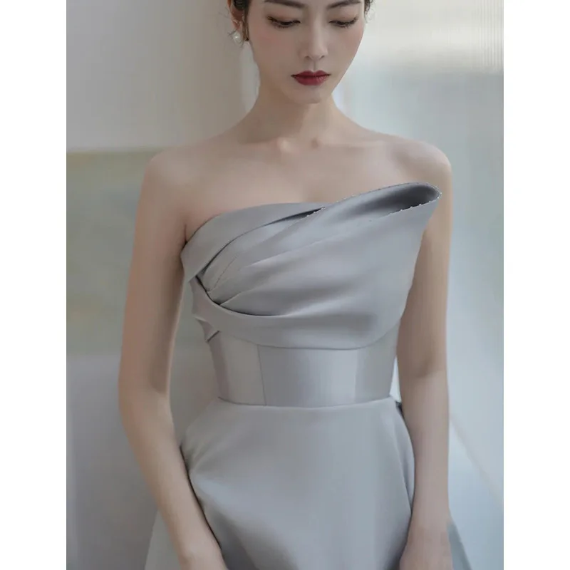 Grey Satin Evening Gown 2023 New Style Fashion Show Off-Shoulder Long Dress Women's Party Hostess Elegant A-Line Skirt
Grey Satin Evening Gown 2023 New Style Fashion Show Off-Shoulder Long Dress Women's Party Hostess Elegant A-Line Skirt