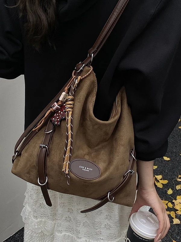 Retro Frosted Tote Bag Women's Large Capaci Versatile Single oulder Bag Multifunctional Double oulder Bapa for Work...
Retro Frosted Tote Bag Women's Large Capaci Versatile Single oulder Bag Multifunctional Double oulder Bapa for Work...