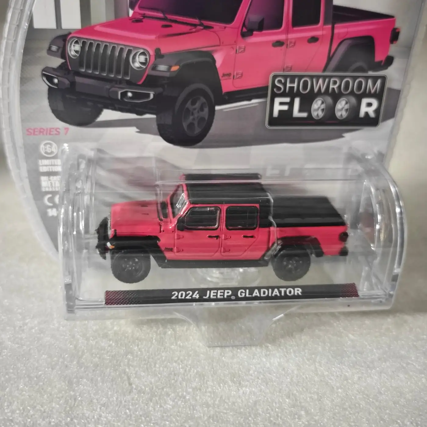 1:64 2024 Gladiator High Simulation Diecast Car Metal Alloy Model Car kids toys collection gifts
1:64 2024 Gladiator High Simulation Diecast Car Metal Alloy Model Car kids toys collection gifts
