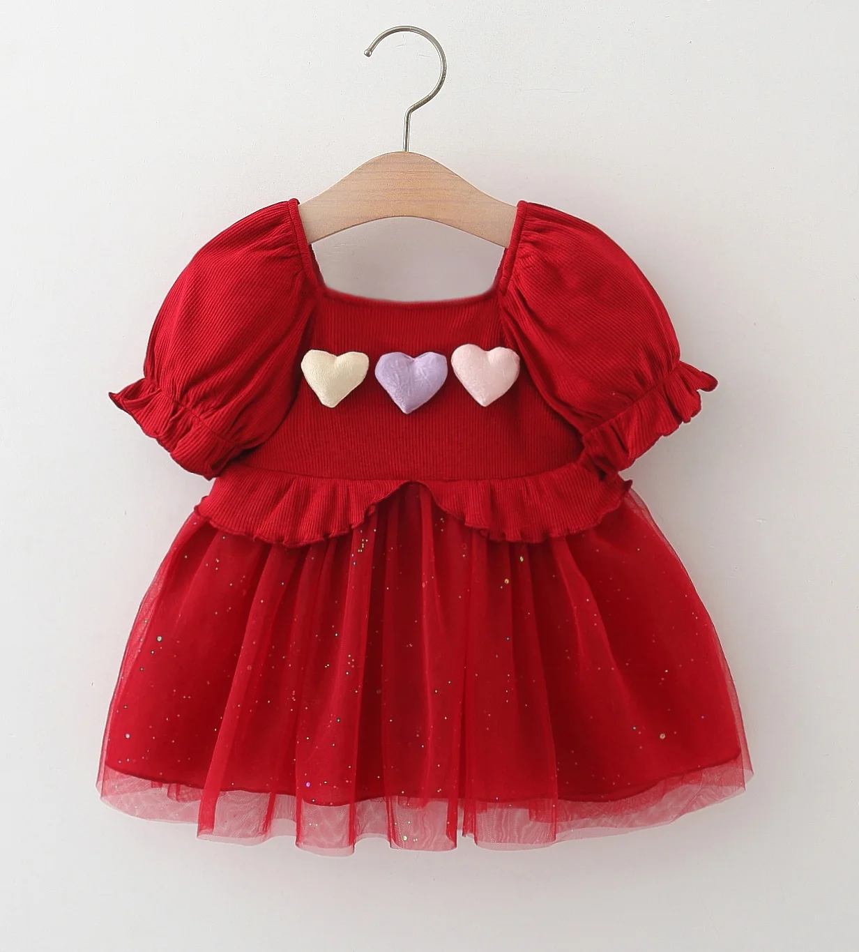 2025 new baby toddler baby baby summer dress 0-4 years old cute tulle bubble red dress red dress foreign girl children's clothin
2025 new baby toddler baby baby summer dress 0-4 years old cute tulle bubble red dress red dress foreign girl children's clothin